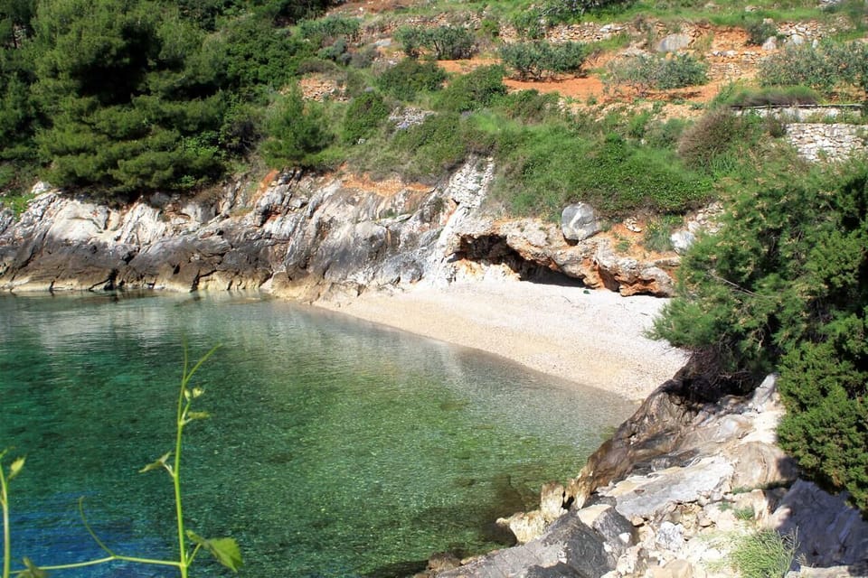 Nearby beaches