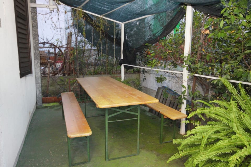Terrace 2