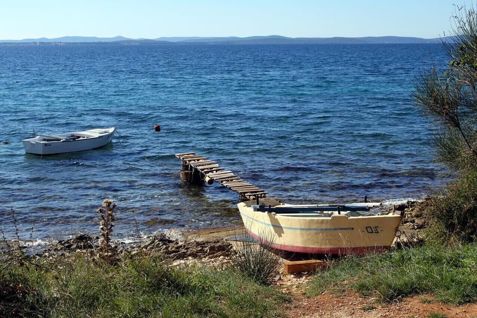 Nearby beaches