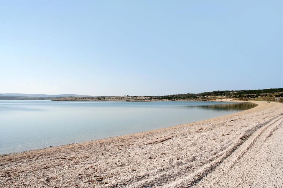 Nearby beaches