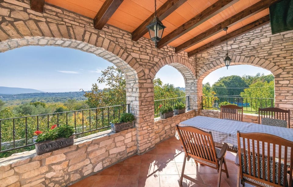 balcony-terrace