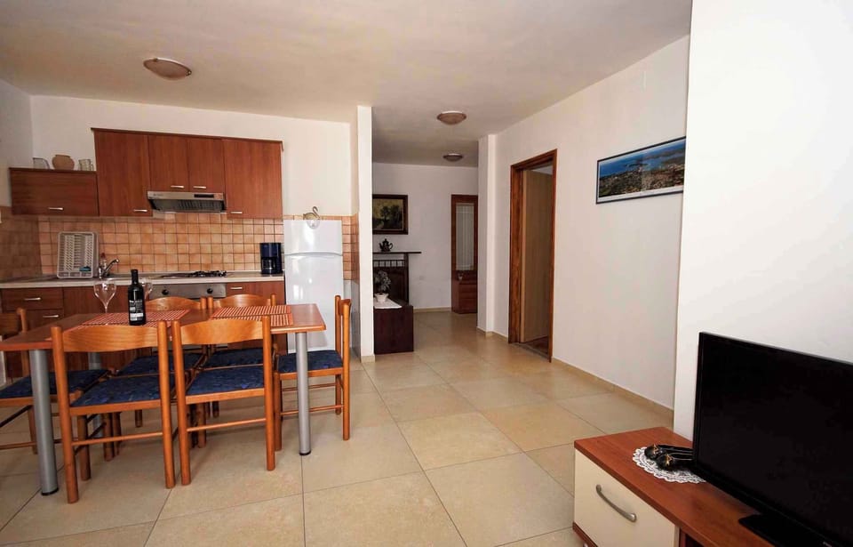 living/bedroom
