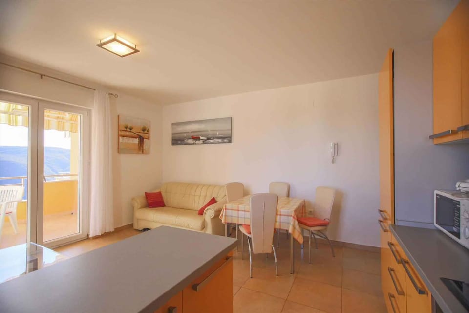 living/bedroom