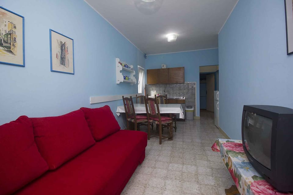 living/bedroom