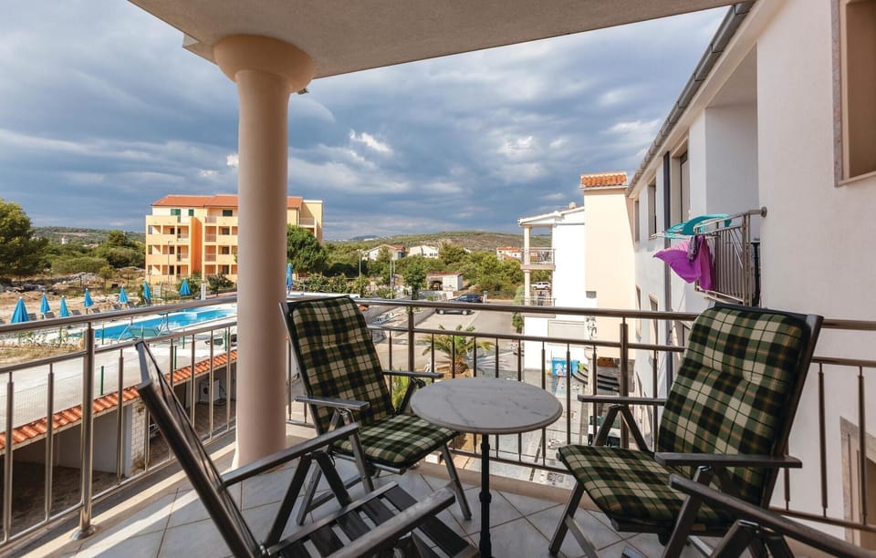 balcony-terrace