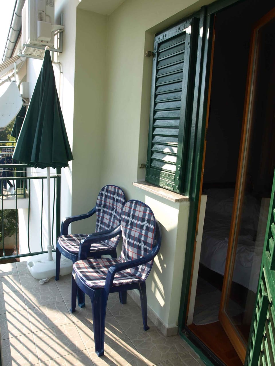 balcony