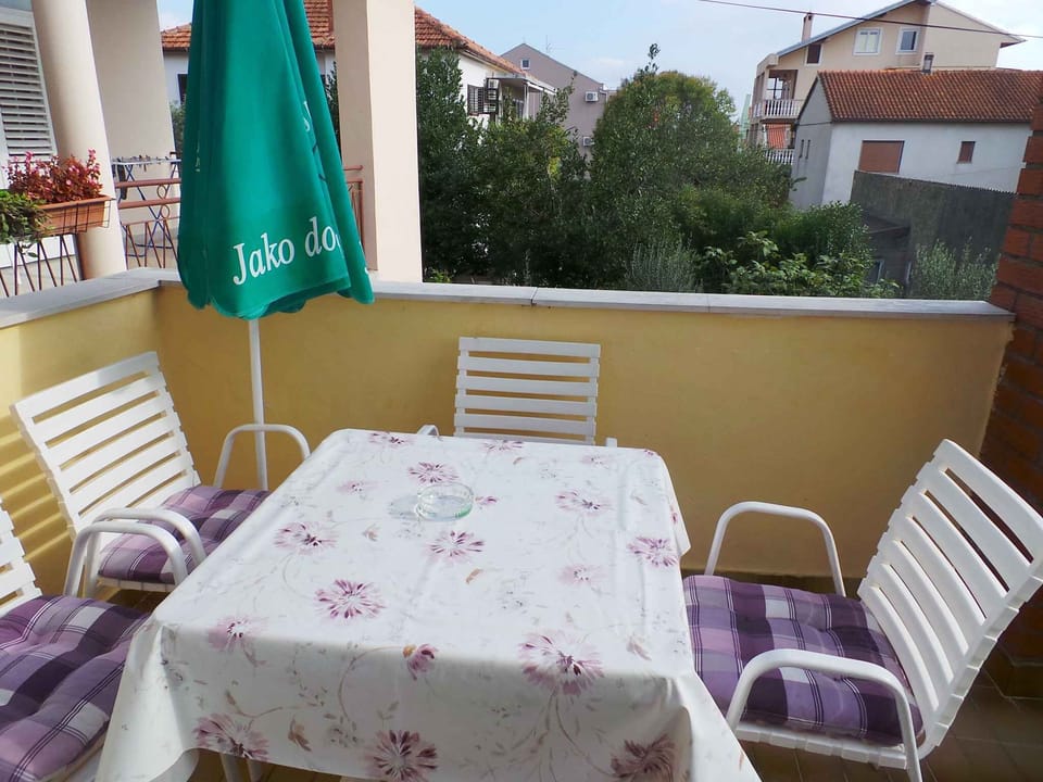 terrace