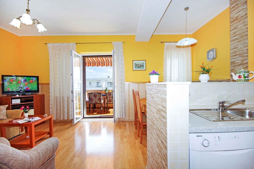 living/bedroom