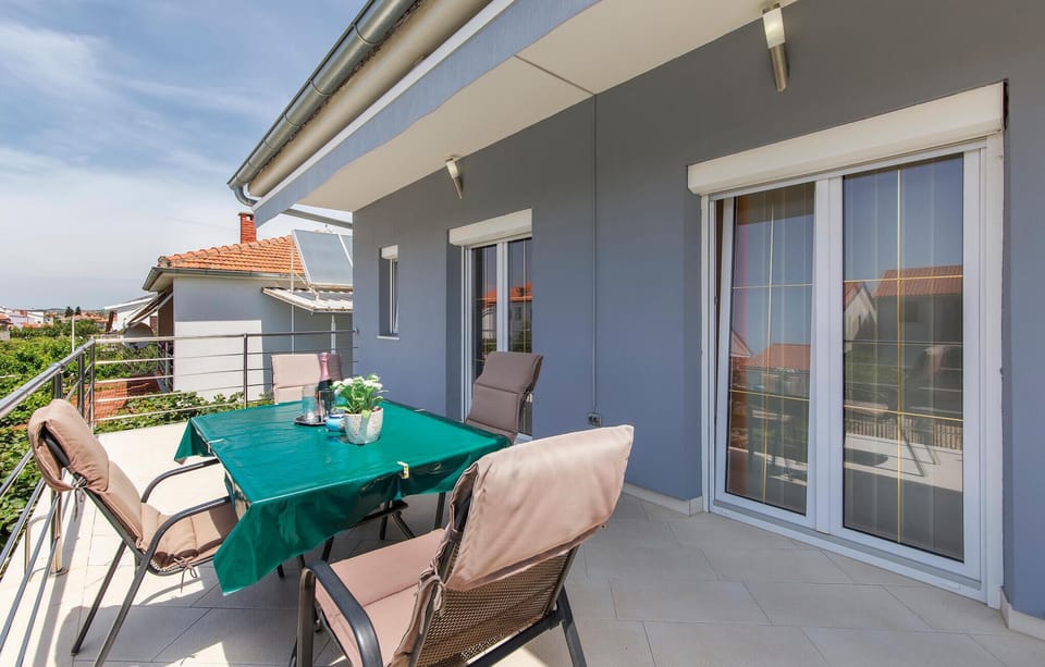 balcony-terrace