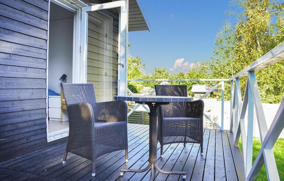 balcony-terrace