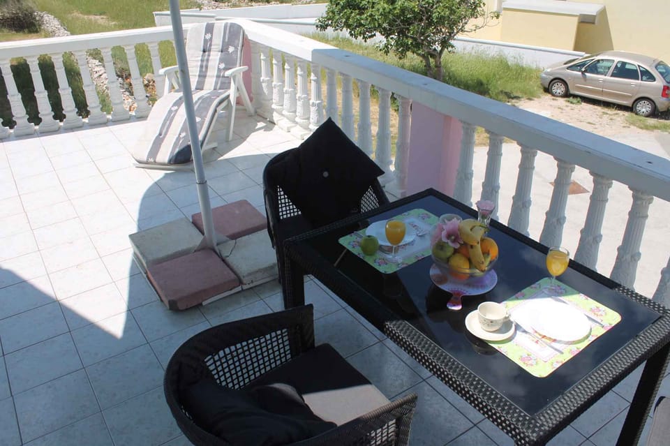 terrace