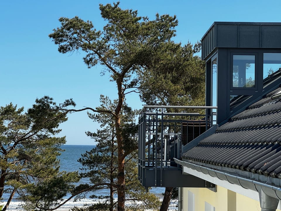 Beach/ocean view