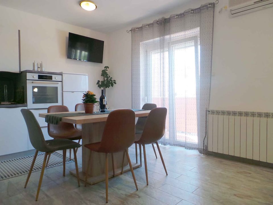 living/bedroom