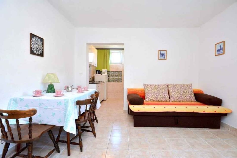 living/bedroom