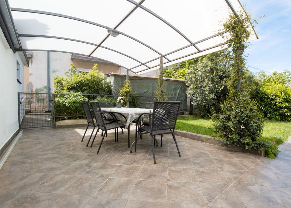 terrace