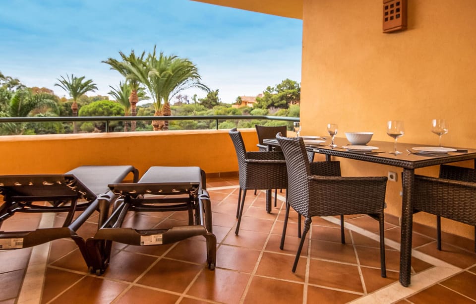 balcony-terrace