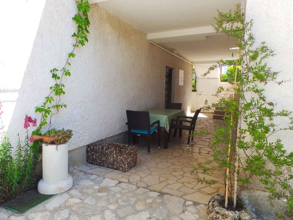 terrace