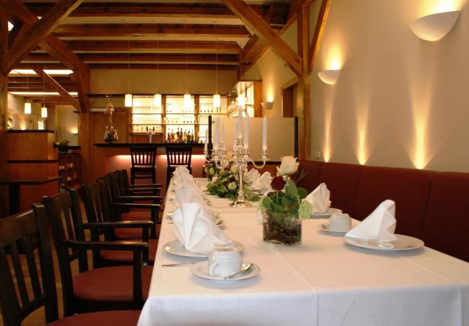 Family room 1 - Hotel & Restaurant Am Peenetal House in Mecklenburgische Seenplatte