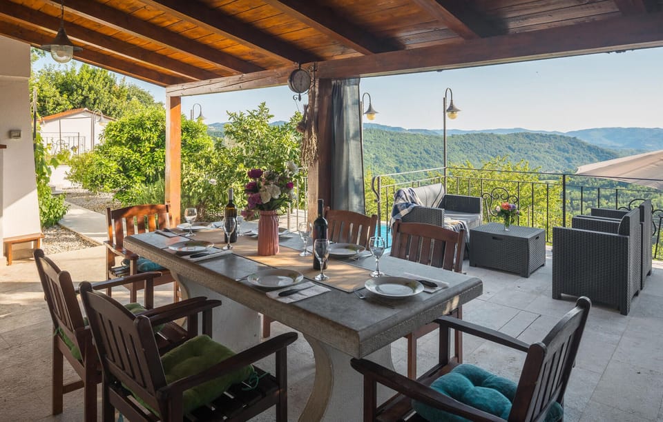 balcony-terrace