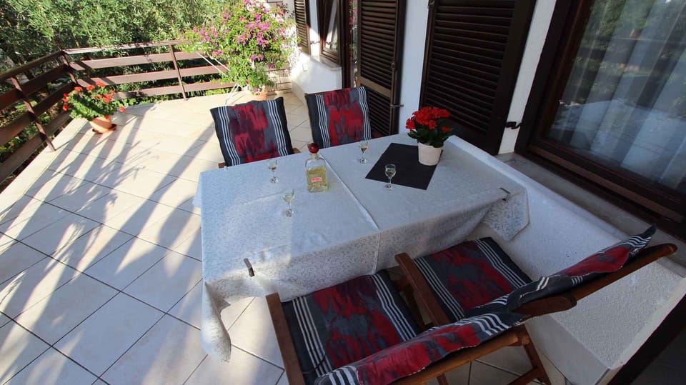 terrace