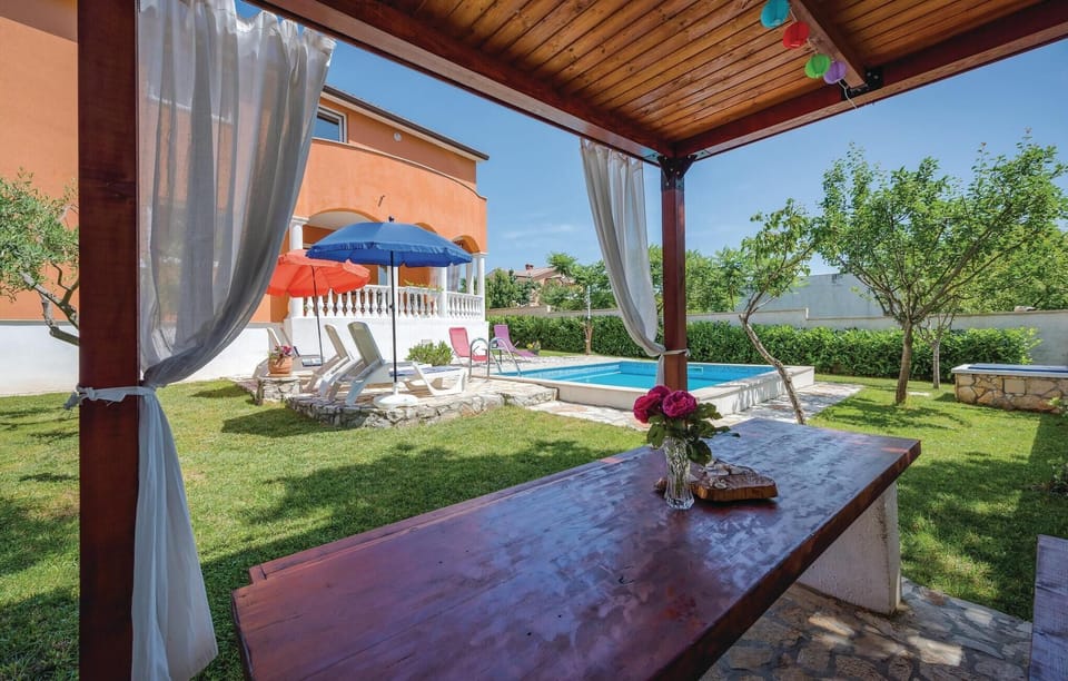 balcony-terrace