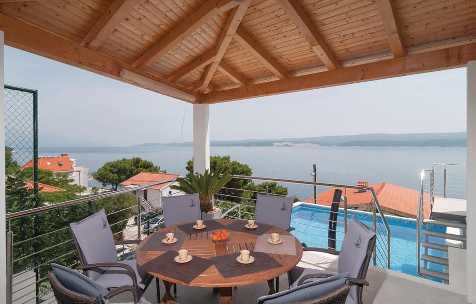 balcony-terrace