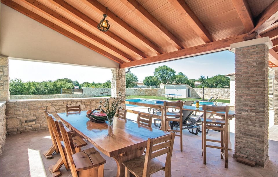 balcony-terrace