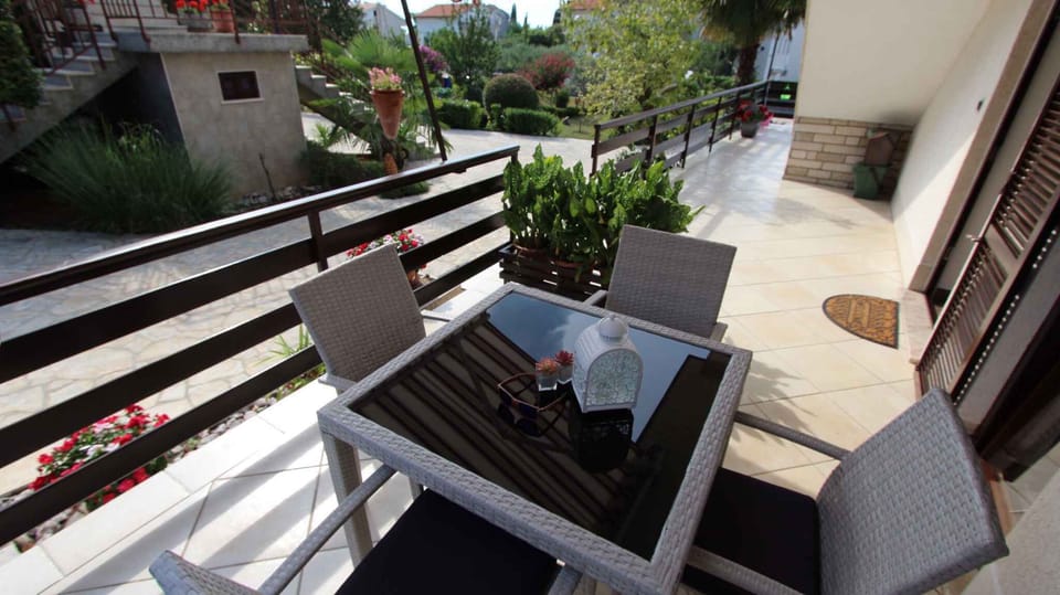 terrace
