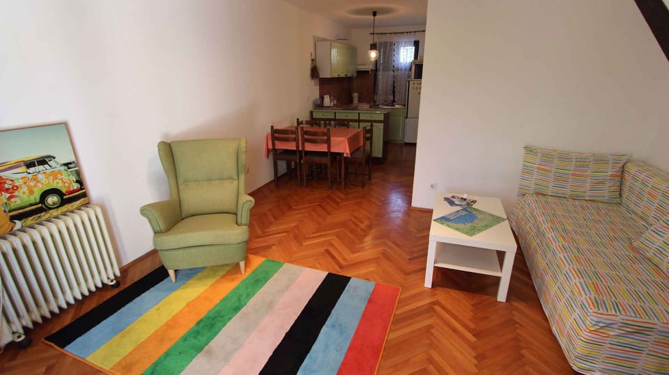 living/bedroom