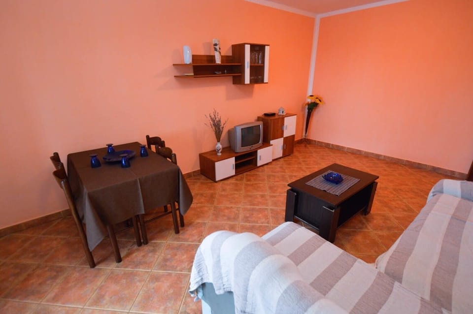 living/bedroom