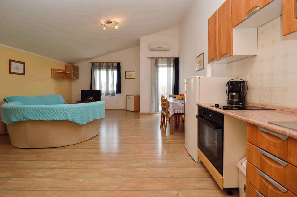 kitchen in the livingroom