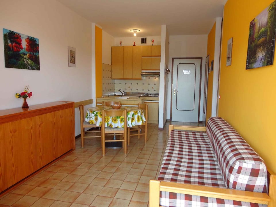 living/bedroom