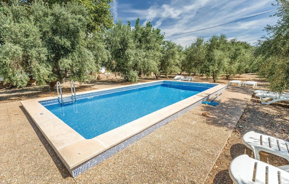pool