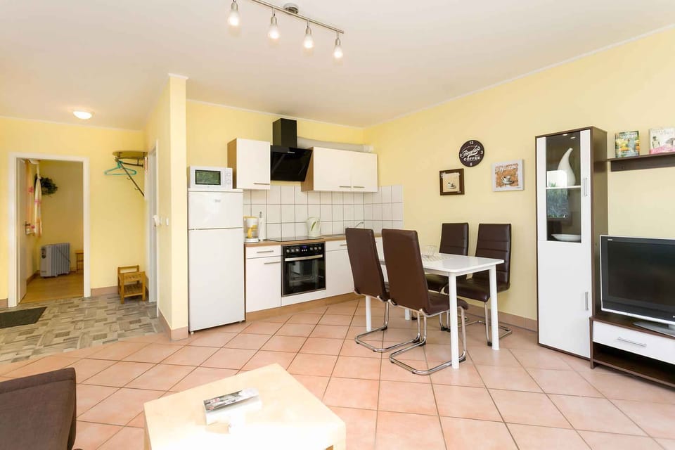 living/bedroom