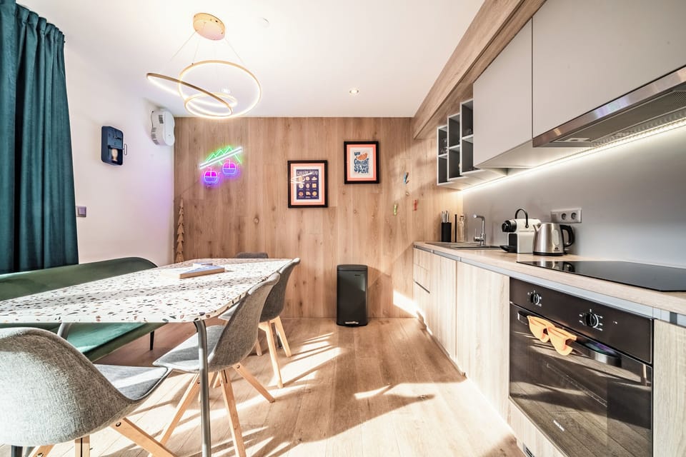 Private kitchen