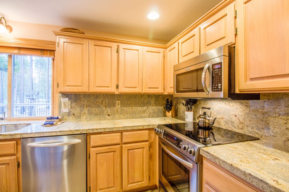 Kitchen - Main Level