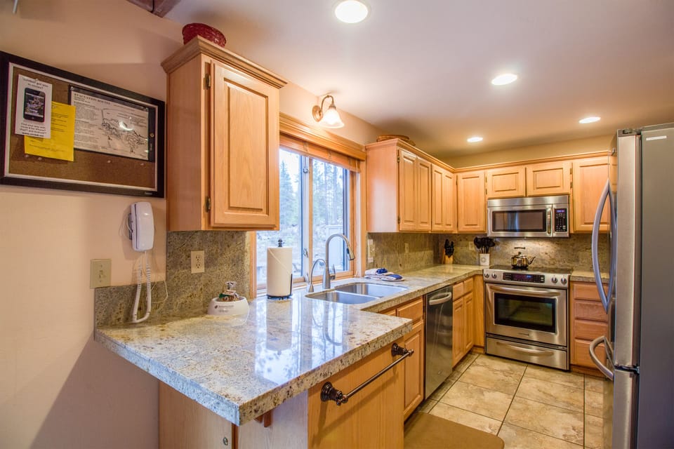 Kitchen - Main Level