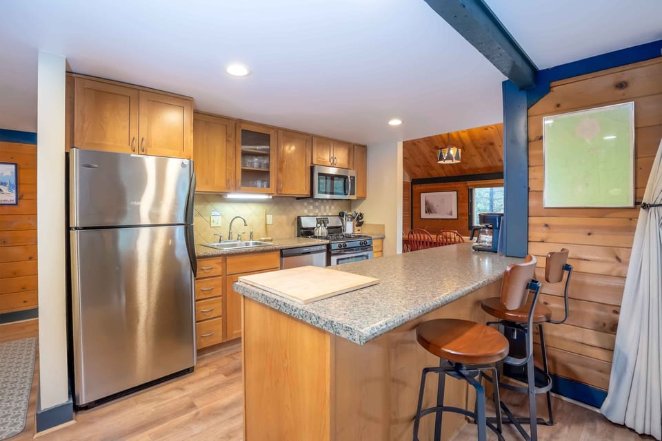 Kitchen - Main Level