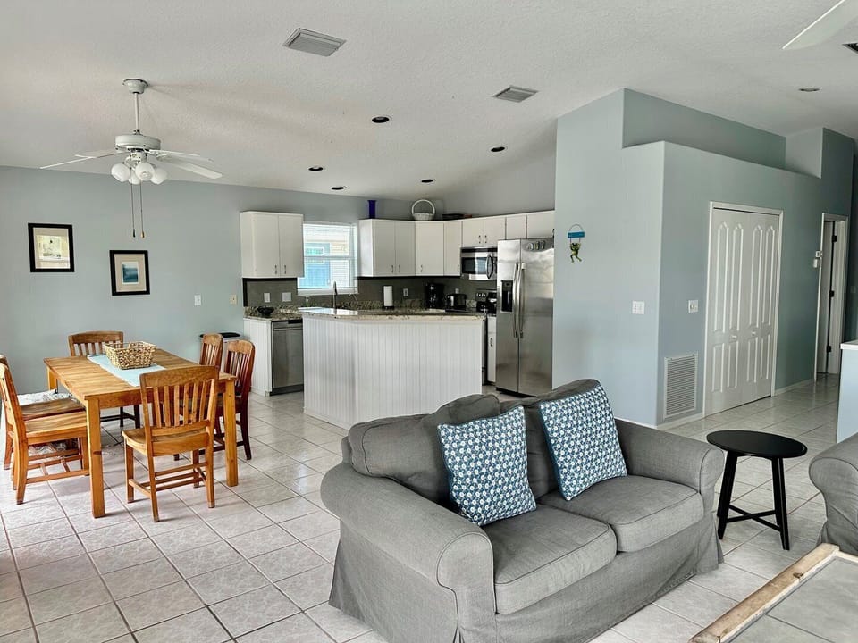 Living Room/Dining/Kitchen 1