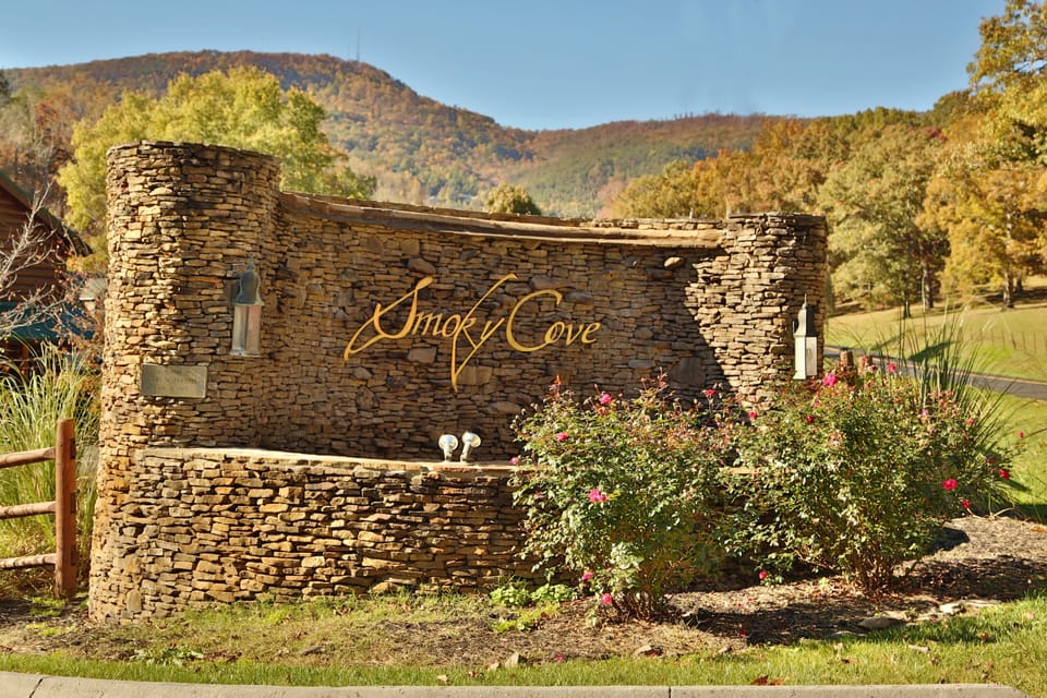 smoky-cove.jpg