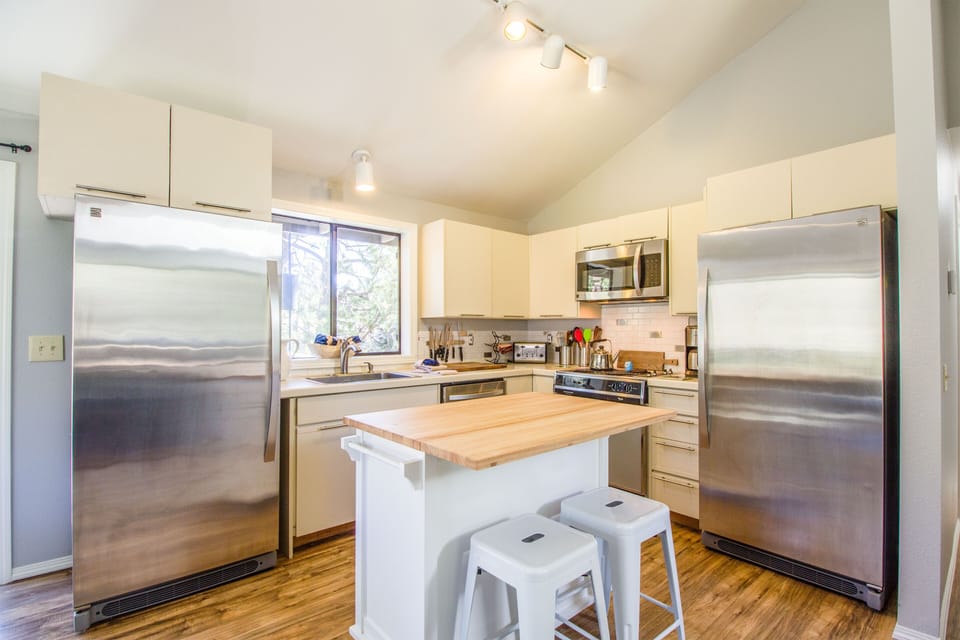 Kitchen - Main Level