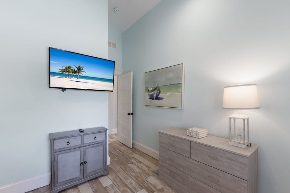 Island House by Siesta Key Luxury Rental