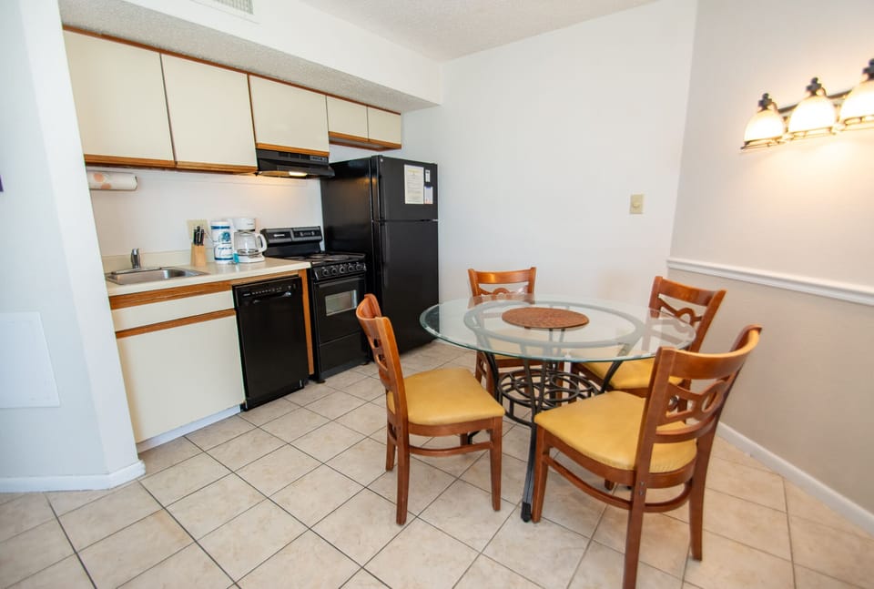 Kitchen and Dinning Room