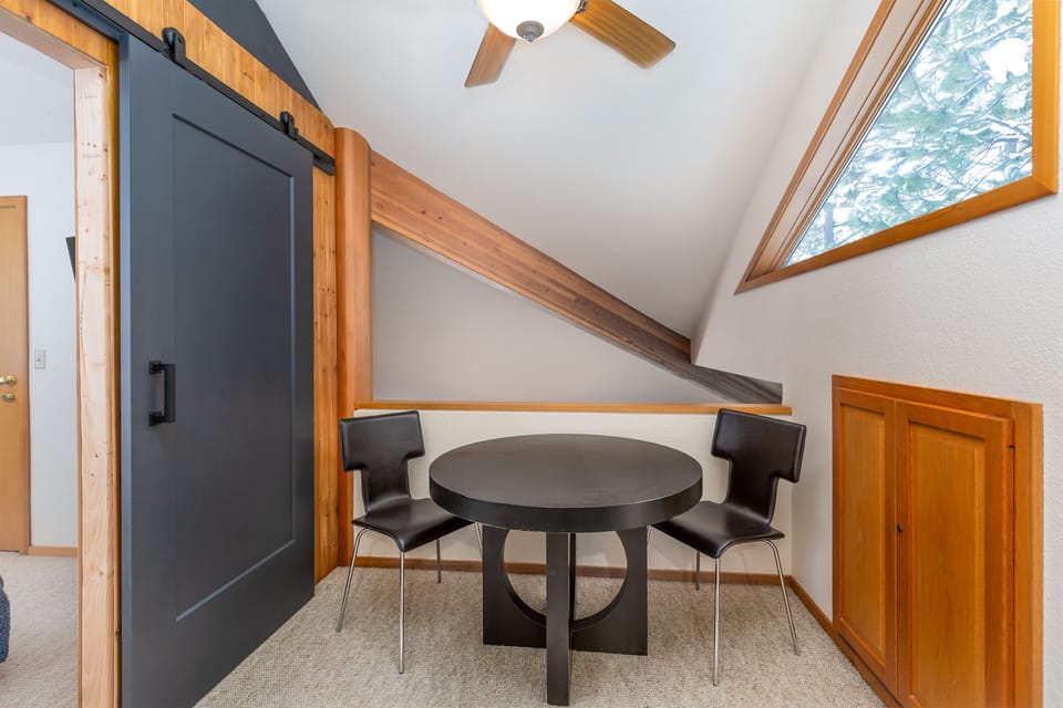 Upstairs Loft Sitting Area