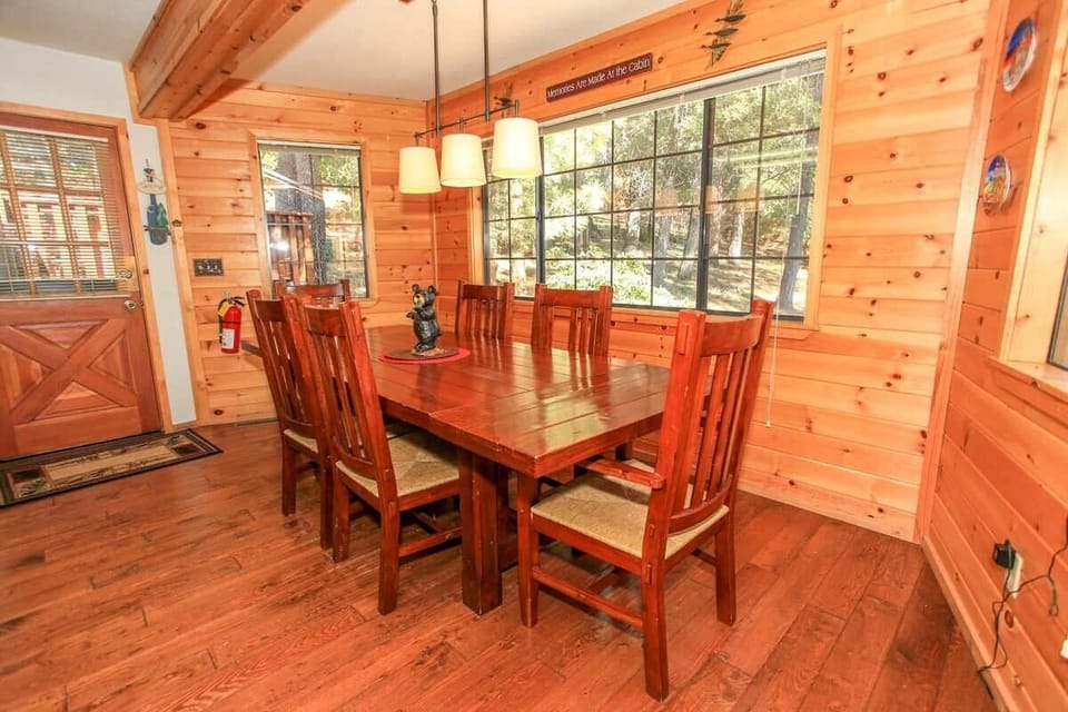 The ideal place to dine-in here in Big Bear.