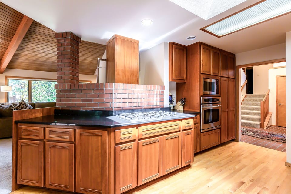 Kitchen - Main Level