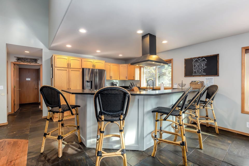 Kitchen - Main Level