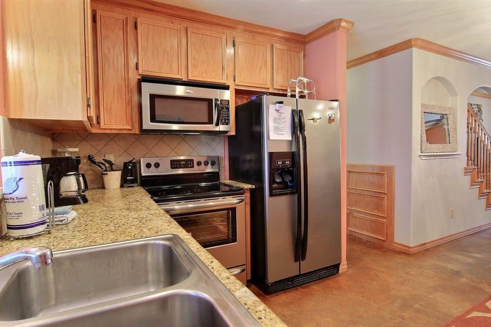 Indoor - Kitchen