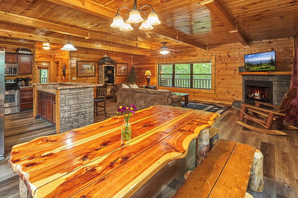 Enjoy in cabin meals in your dining area