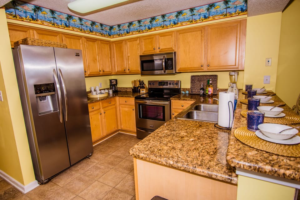 Gourmet kitchen offers you everything you need to eat-in or carry-out, whatever your hearts delight.